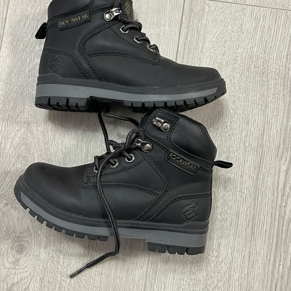 Rocawear Kids Atlanta‎ Black Faux Leather Lace Up Boots Size 10 Unisex